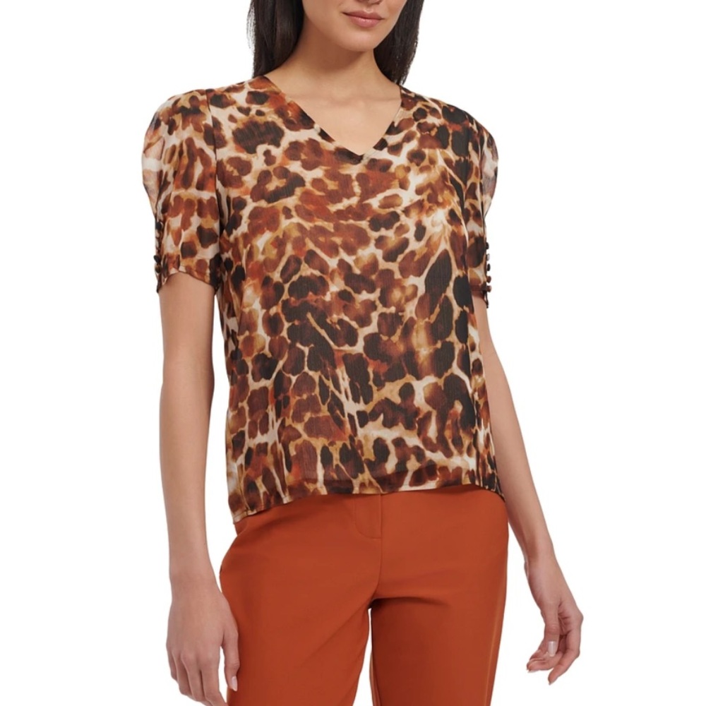 Calvin Klein Women's Animal Print Short Sleeve Pullover V-neck Top
